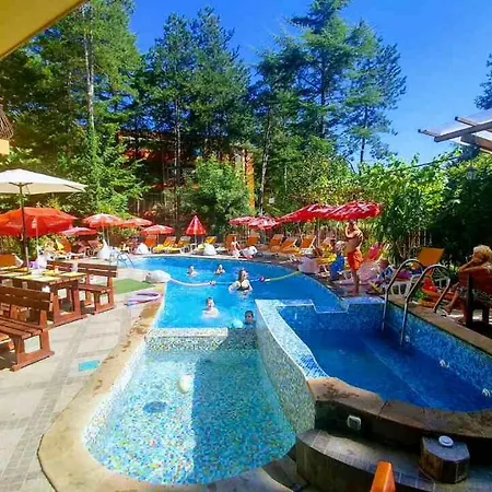 ホテル Valena キテン